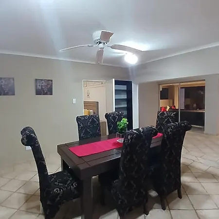 Madida Private Holiday Home Margate Buitenkant foto